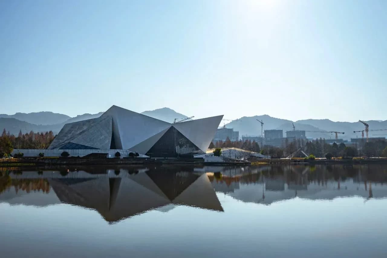Zhejiang University of Science and Technology